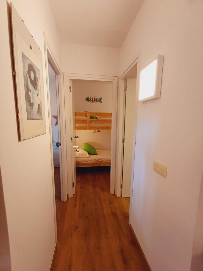 Con Piscina Y Wifi Cerca De La Playa Apartment